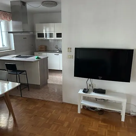 Nadja Apartment